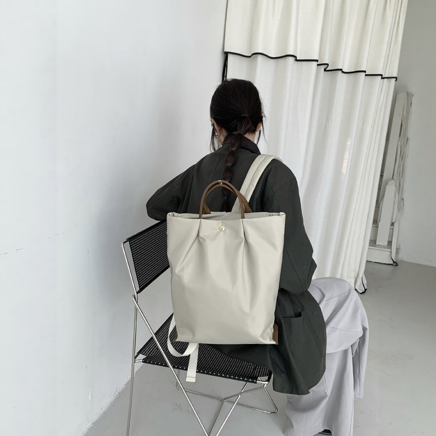 Style Simple Lightweight Commuter Large Capacity Waterproof Women's Backpack
