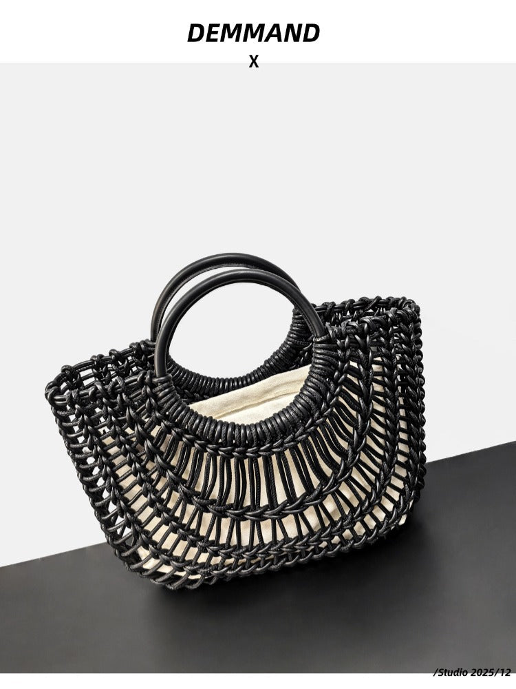 Women's Straw Hollow Out Street Summer Vacation Style Woven First Women's Shoulder Bag
