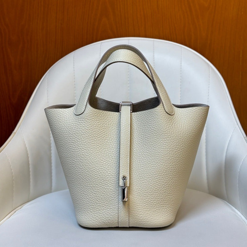 Women's Handmade Wax Line First Layer Cowhide Steel Hardware Vegetable Women's Handbag