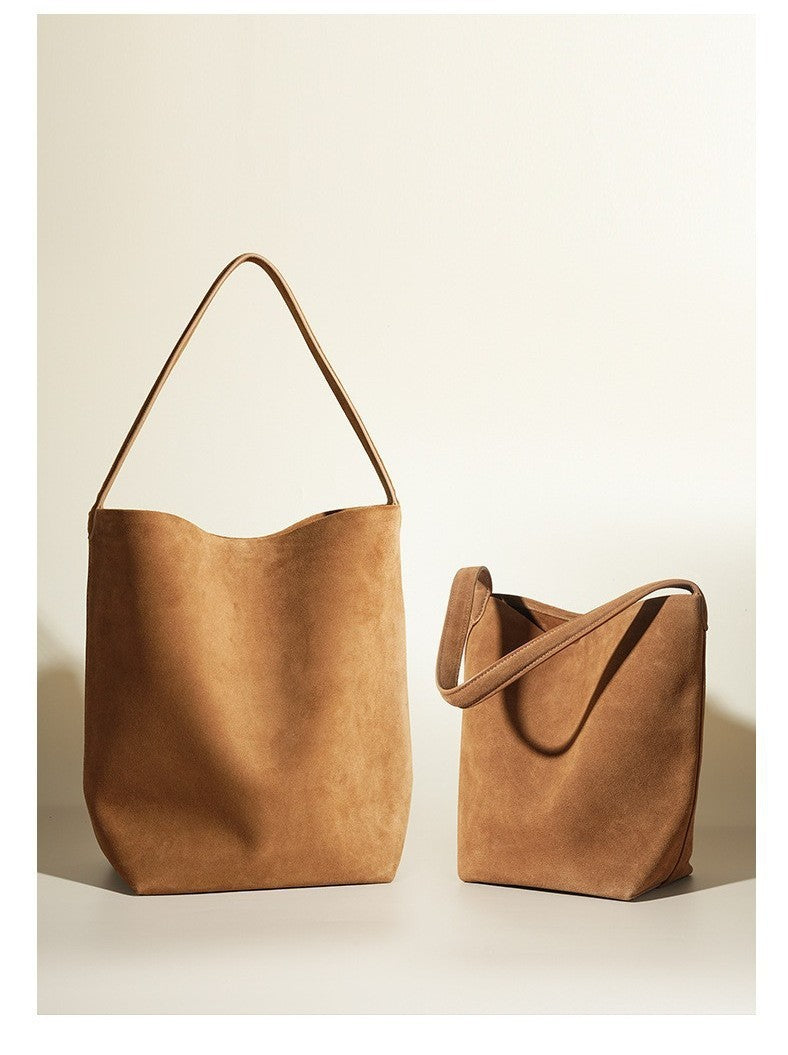 First Layer Cowhide Genuine Leather High-grade Fashion Commuting Bucket Bag