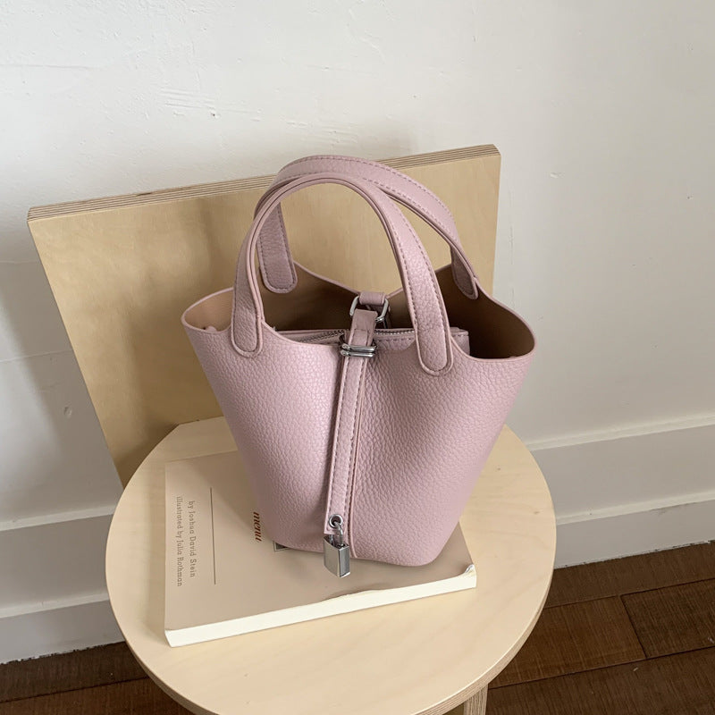 Lychee Pattern Vegetable Basket Large Capacity Commuter Fashionable Classic Western Bucket Bag