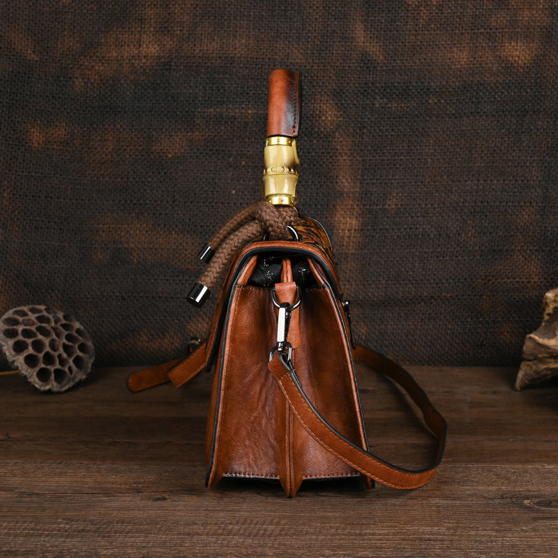 Women's Retro Artistic Style Underarm Bamboo Hemp Rope Hand-held Embossing Brush-off Bags
