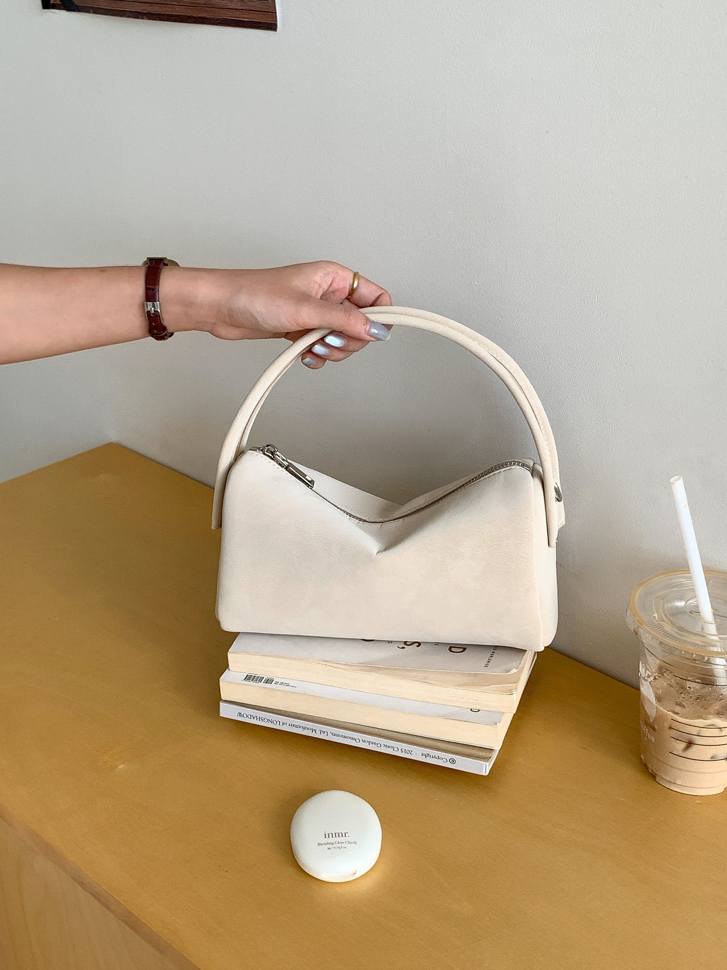 Women's Suede Pillow Niche High-grade Simple Versatile Bags