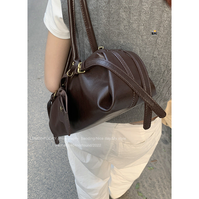 Women's Niche Retro Bowling Simple Large Capacity Underarm Bag