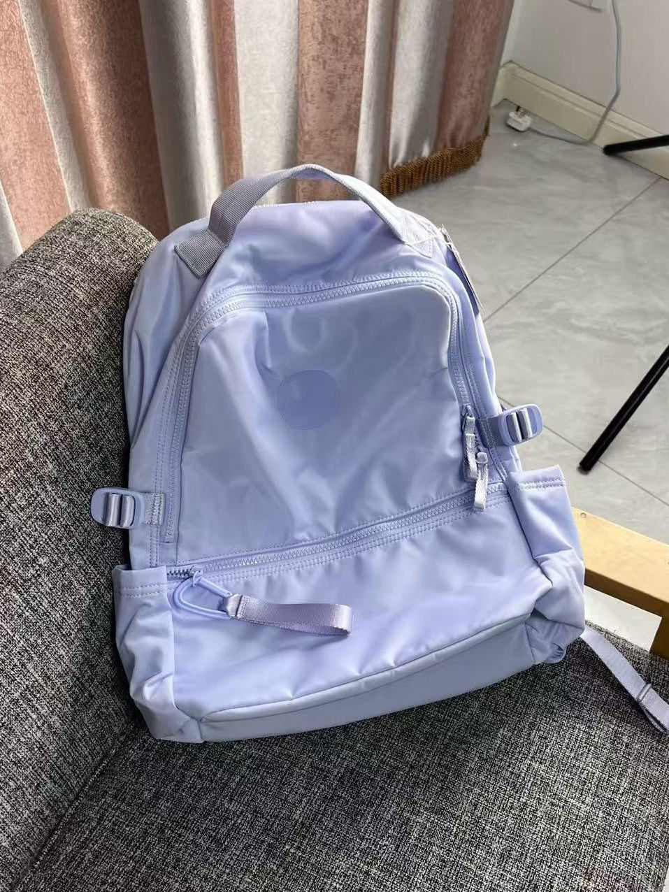 Modified Nylon Waterproof Leisure Commute Large Backpacks