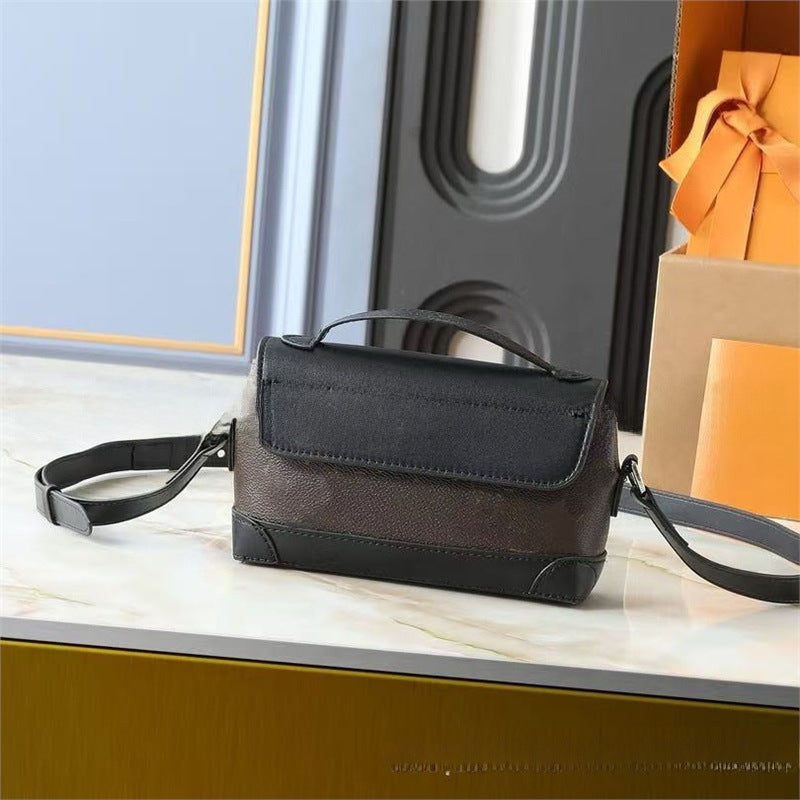 Classy Creative Popular Color-matching Trendy Wild Handbags