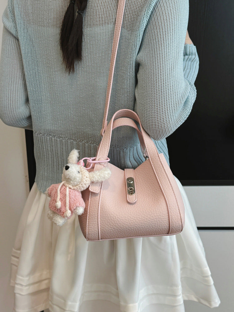 Women's Spring Fashion Cool Design Trendy Women's Shoulder Bag