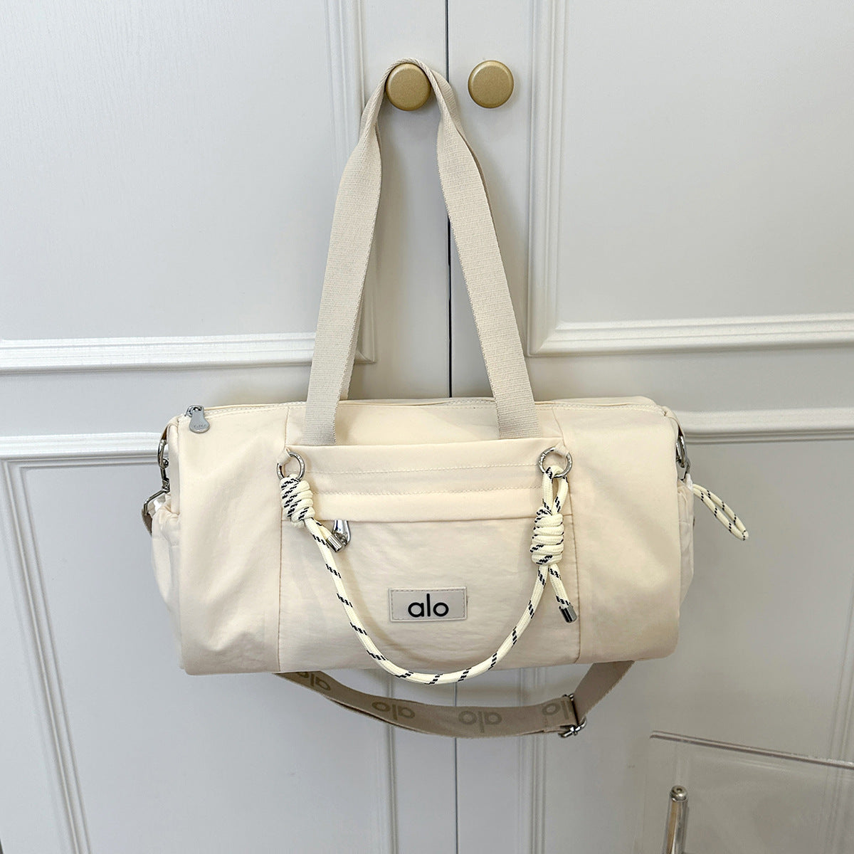 Fashion Simple Large Capacity Niche Short Trip Bags