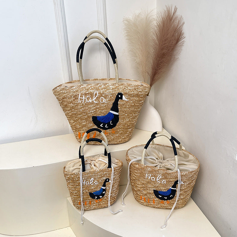 Women's Retro Tassel Hollow Hand-woven Beach Commuter Tote Bags