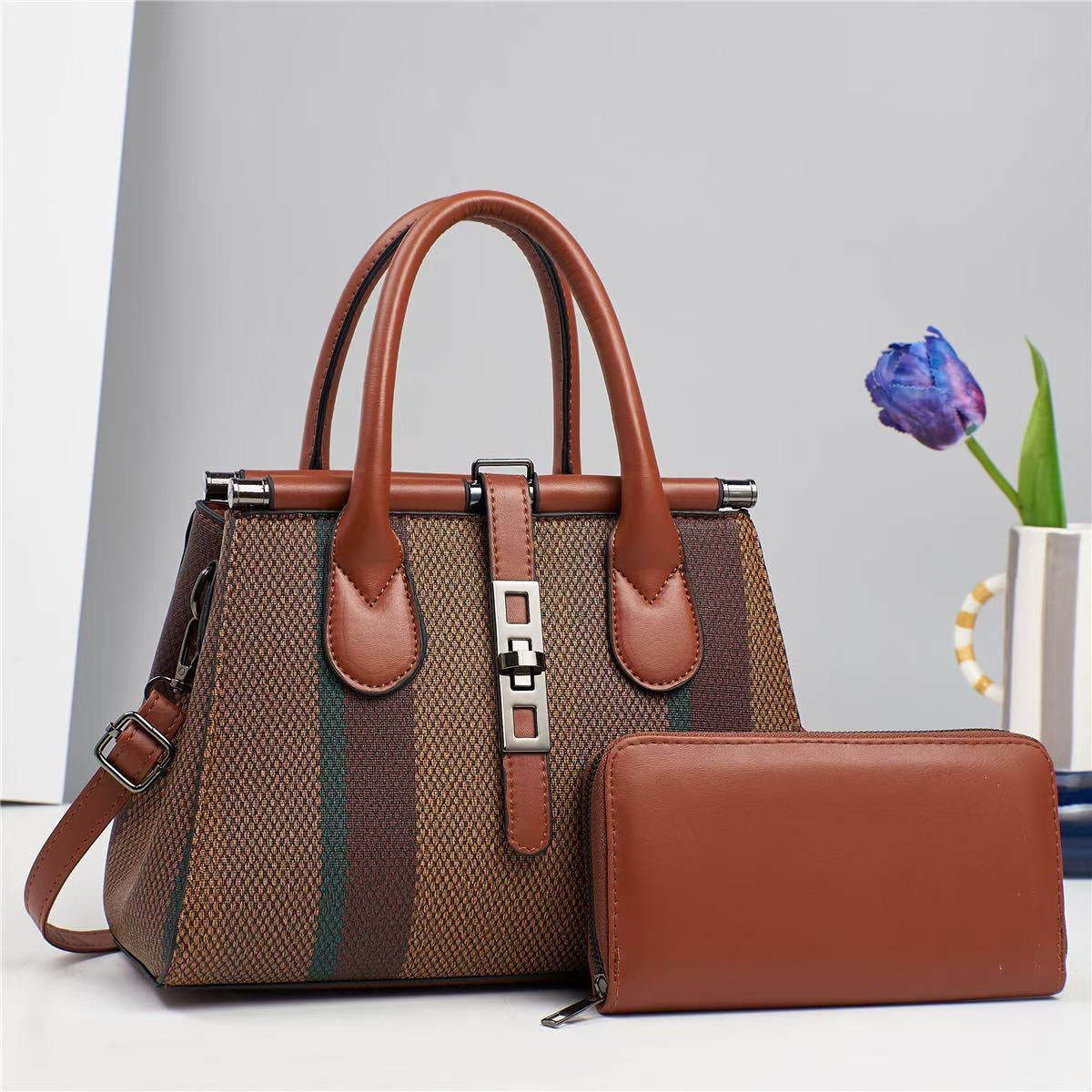 Fashion Large Capacity Contrast Color Texture Handbags