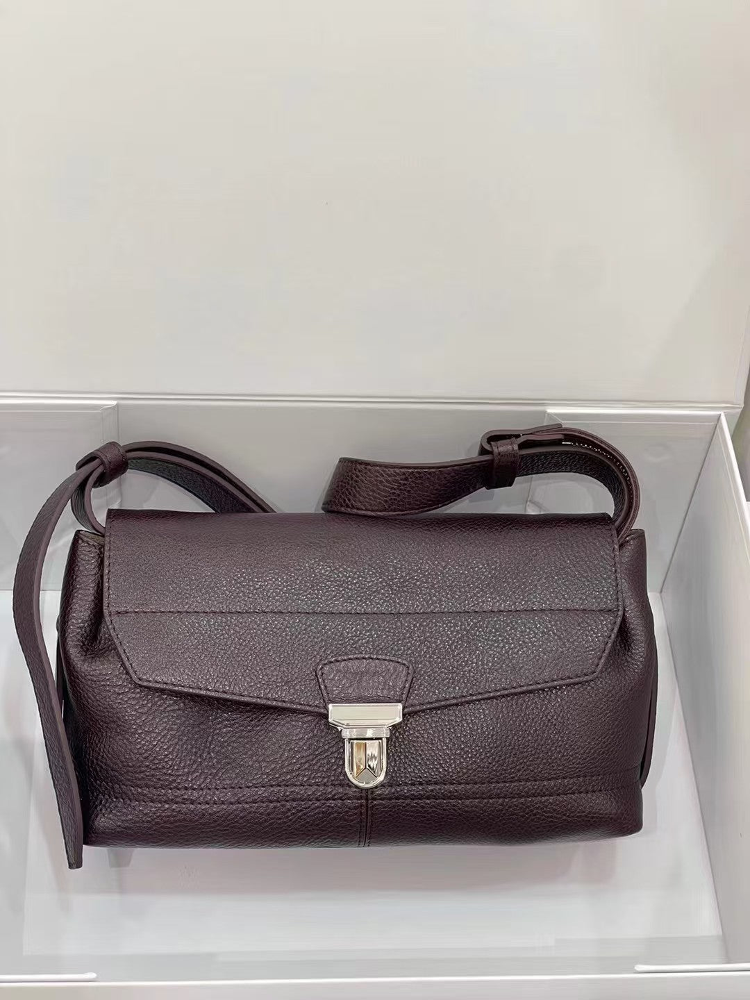 Tanned Leather Motorcycle Large Capacity Vintage Bags