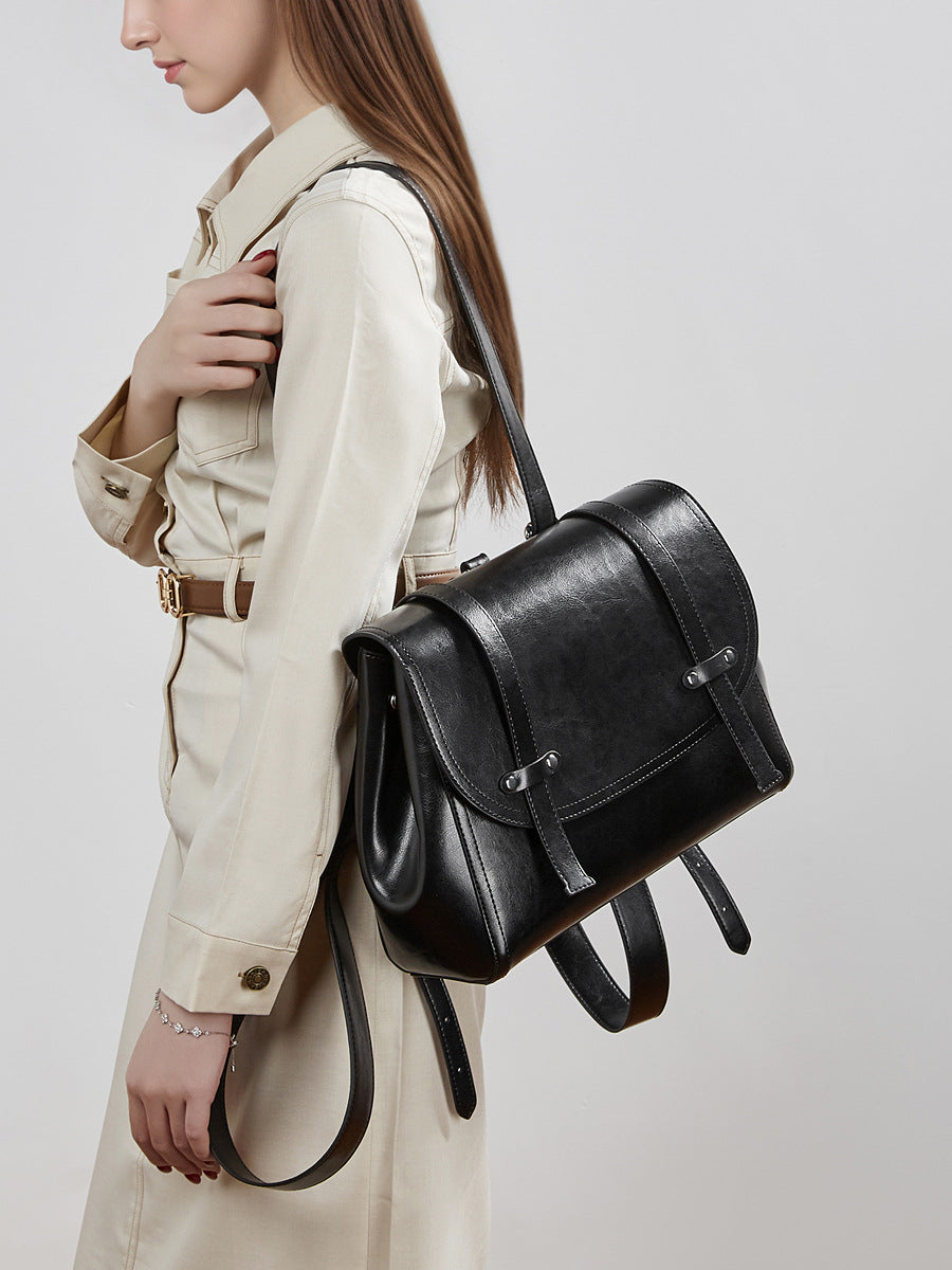 Women's Leather Design Oil Wax Cowhide Large Capacity Portable Diagonal Women's Backpack