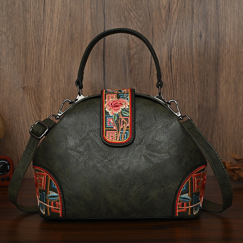 Women's Carving Printed Ethnic Style Large Capacity Retro National Women's Messenger Bag