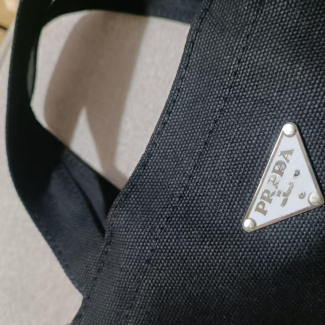Triangle Standard Canvas Portable Daily Commuting Shopping With Box Underarm Bag