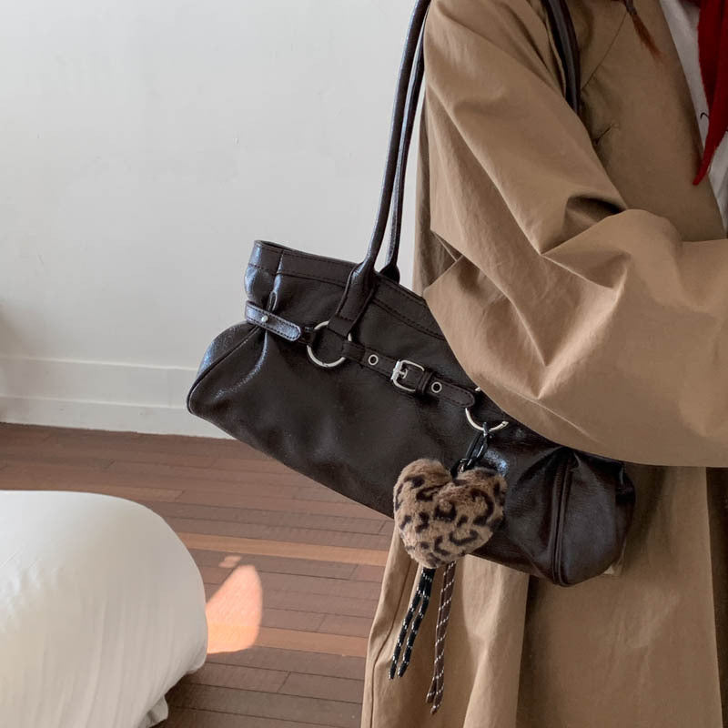 Women's High-grade Retro Large Capacity For Fashion Commuter Women's Shoulder Bag