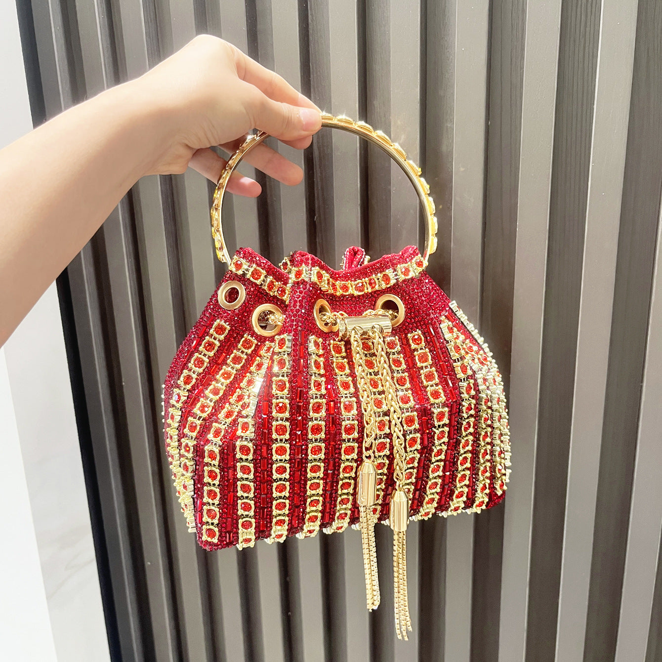 Women's Rhinestone Dinner Good-looking Fashion Diamond Chain Women's Messenger Bag