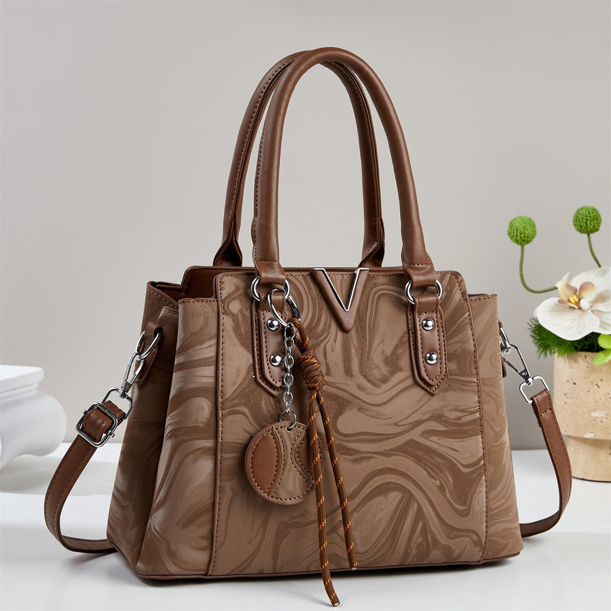 Women's Fashion Large Capacity Mom Elegant Commuter Women's Handbag