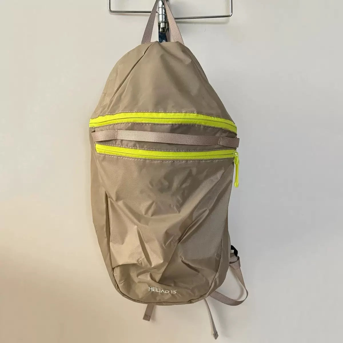 Casual Pretty Classy Trendy Lightweight Arc Women's Backpack