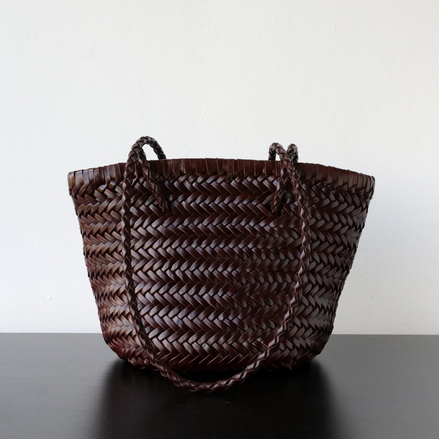Women's Luxury French Retro First Layer Cowhide Hand-woven Vegetable Basket Genuine Bags