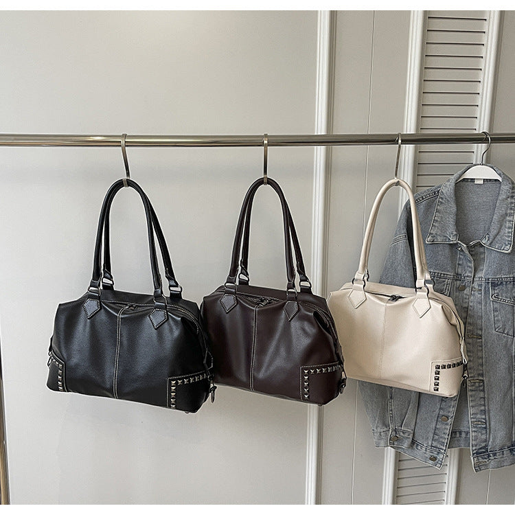 Attractive Women's Large Capacity Fashion Rivet Tote Bag