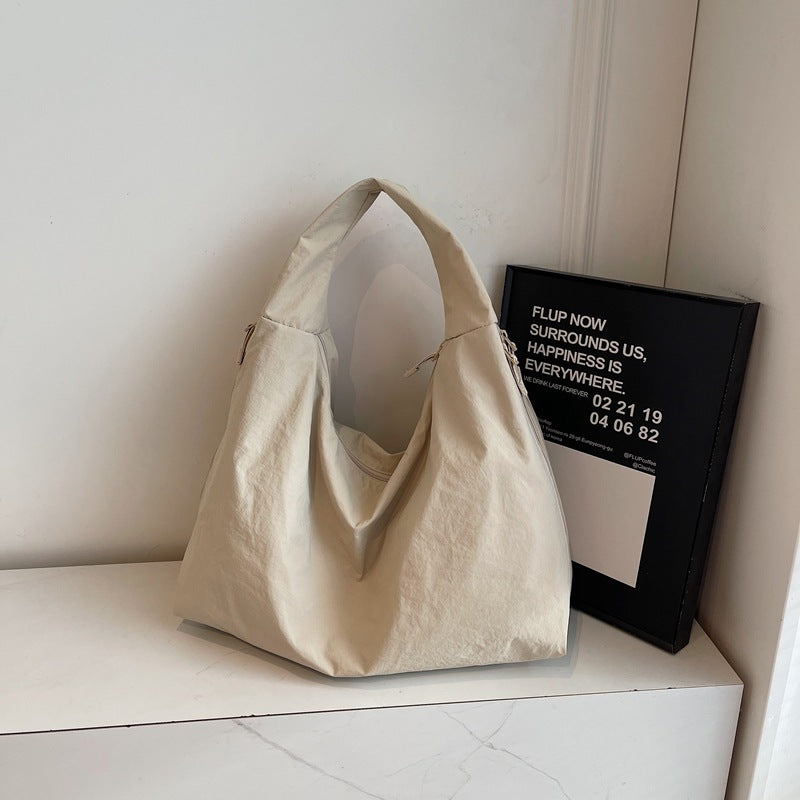 Idle Style Versatile Nylon Fashion Simple Women's Shoulder Bag