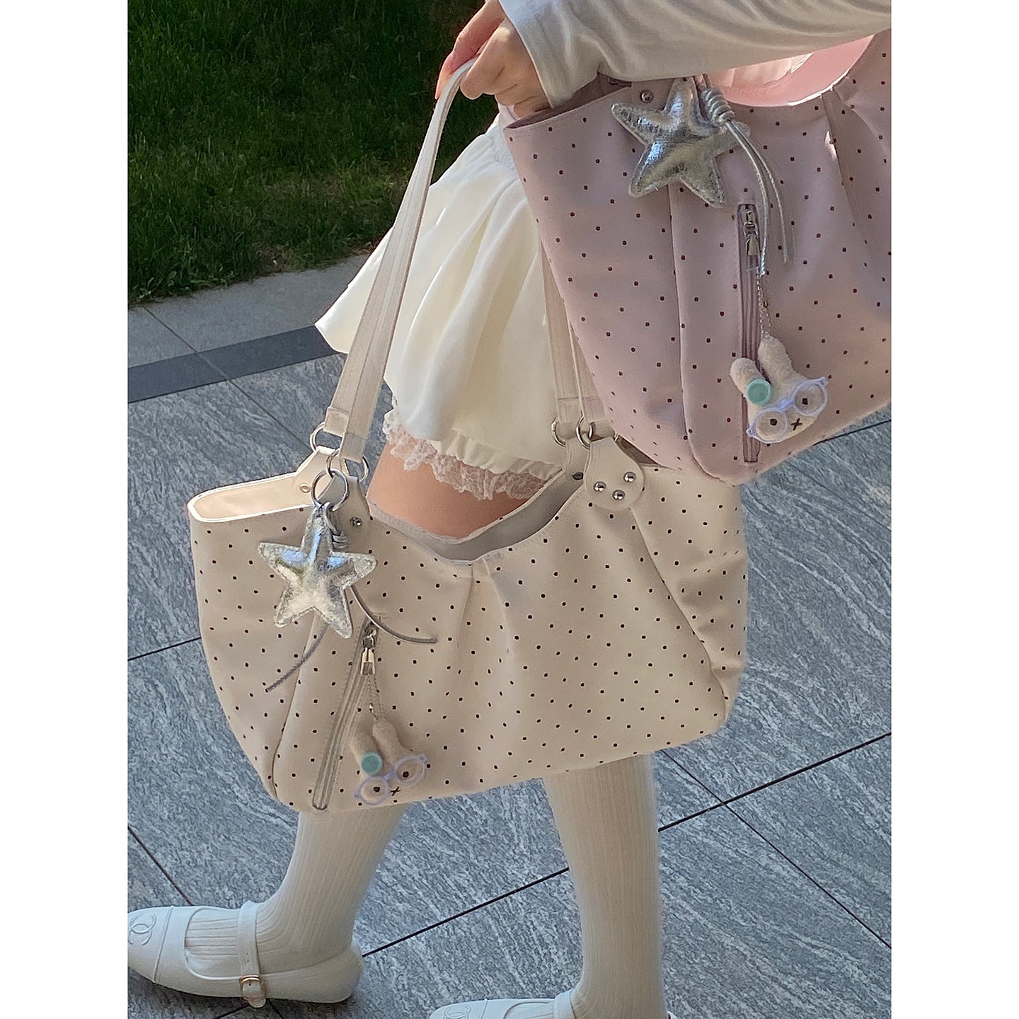 Women's Korean Underarm Polka Dot Printed Commuter Tote Bag