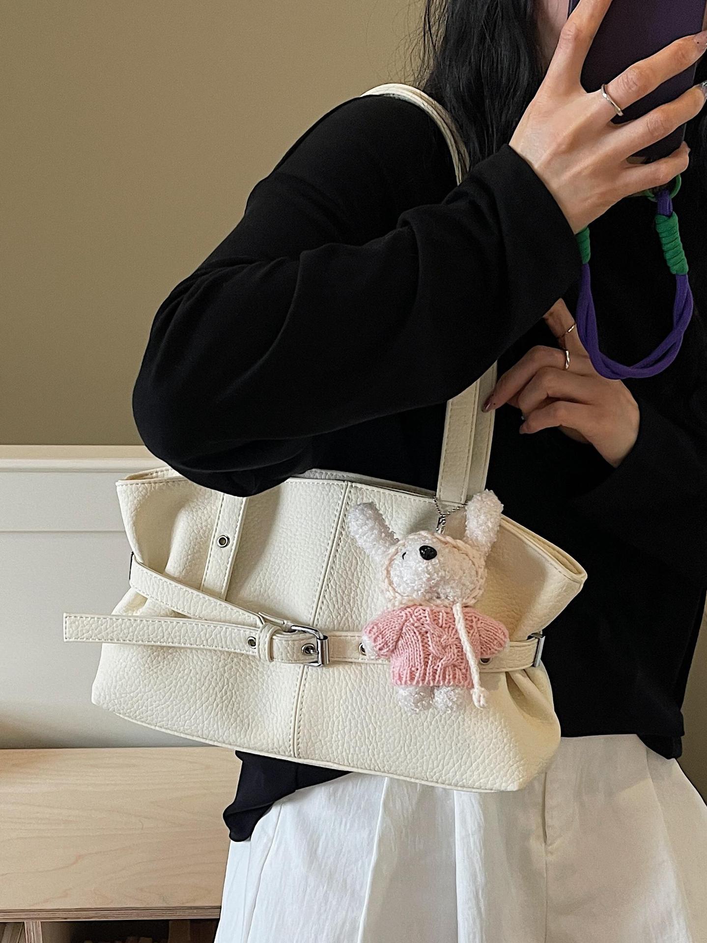 Women's Trendy Niche Commuting Motorcycle Fashion Pleated Underarm Bag
