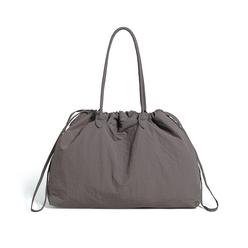 Large Capacity Nylon Lightweight Drawstring Pull String Commute Women's Shoulder Bag