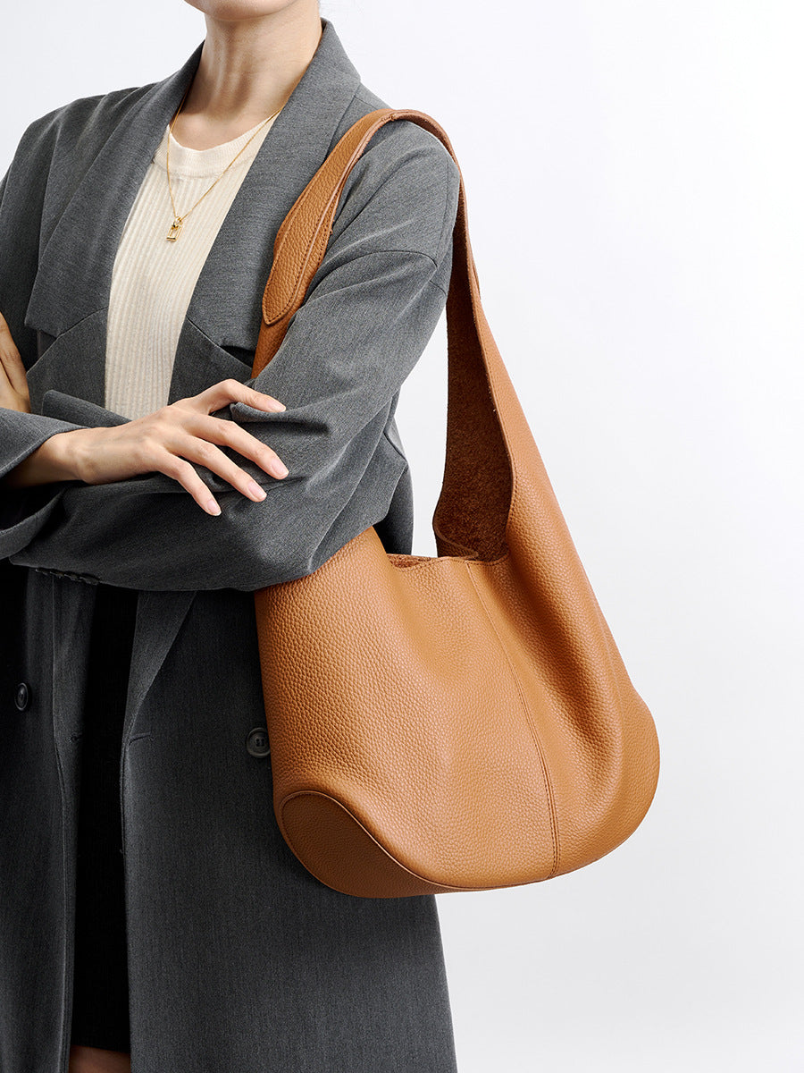 Women's Underarm Versatile Style First Layer Cowhide Commuter High-grade Tote Bag
