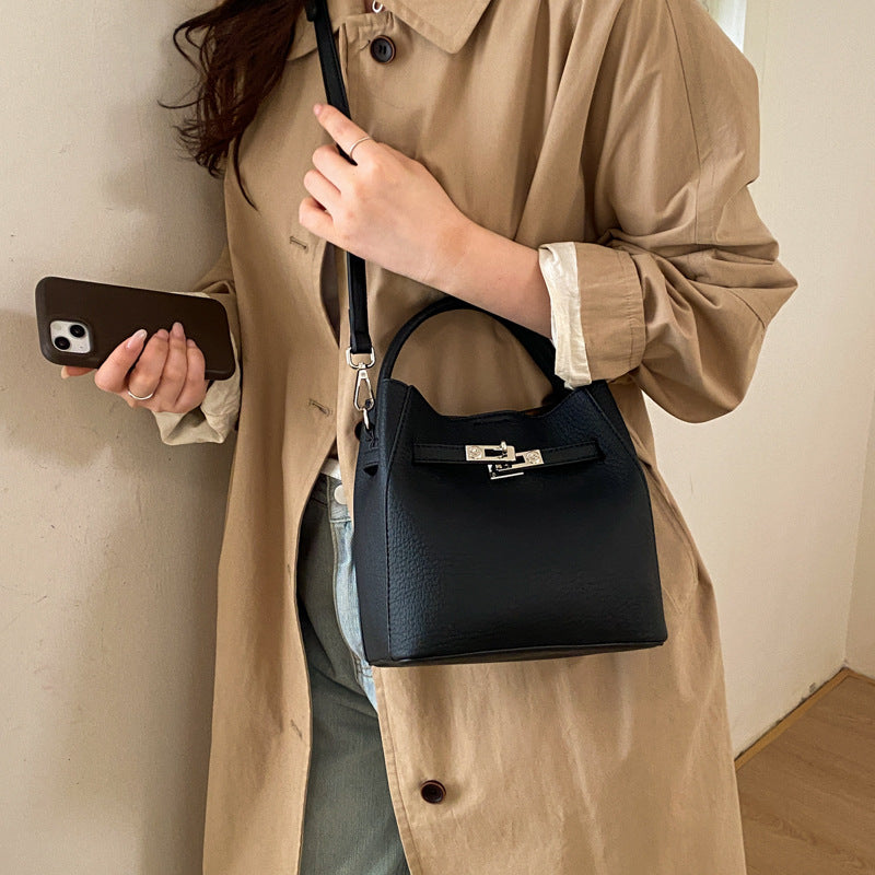Vegetable Basket Western Style Daily Commuter Bucket Bag