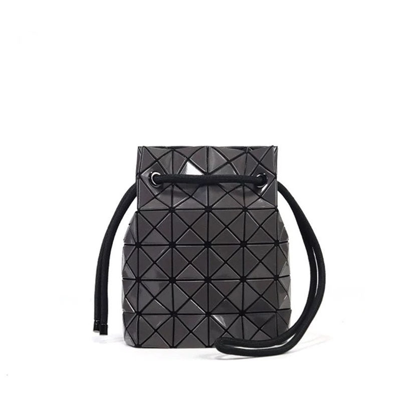 Women's House Drawstring Geometric Cutting Piece Type Large Bucket Bag
