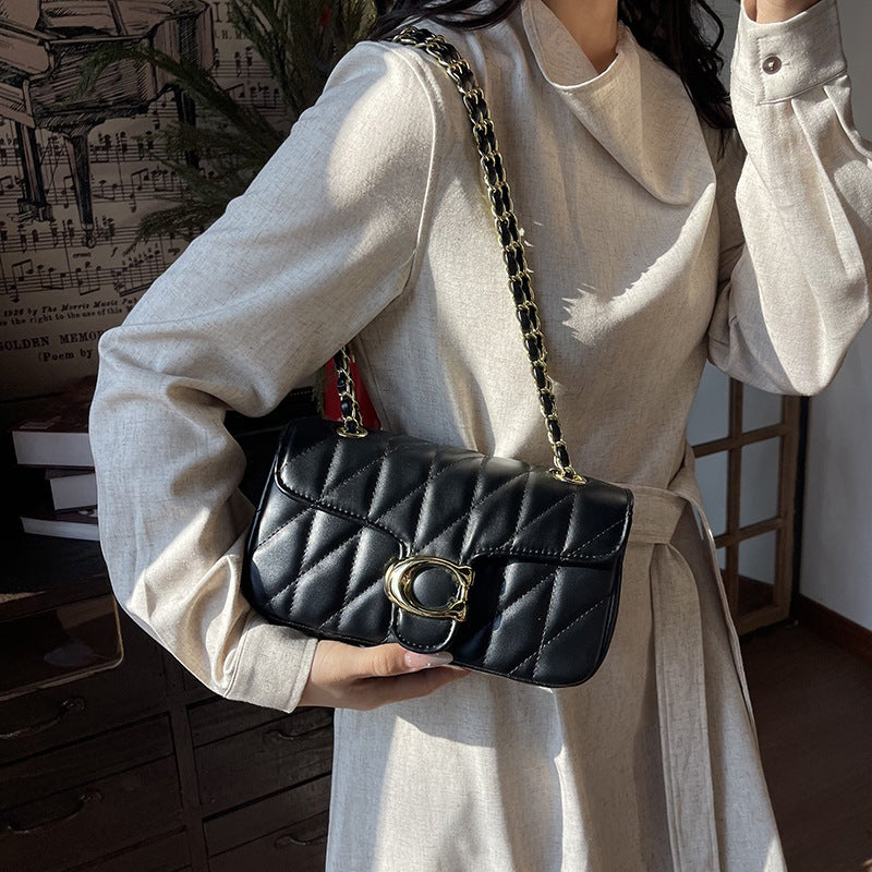 Women's French Stick Light Luxury Versatile Chain Underarm Bag