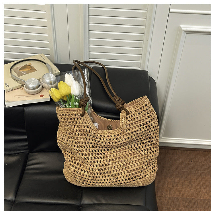 Women's Hand-woven Seaside Vacation Beach Temperament Commute Women's Shoulder Bag