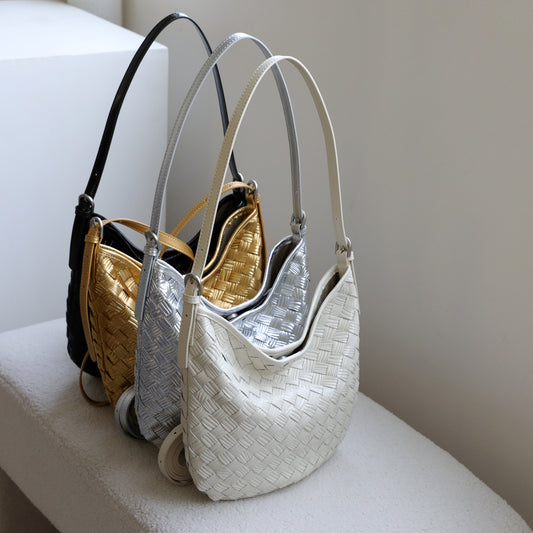 Women's High-grade Lightweight Woven Fashionable Leather Underarm Bag