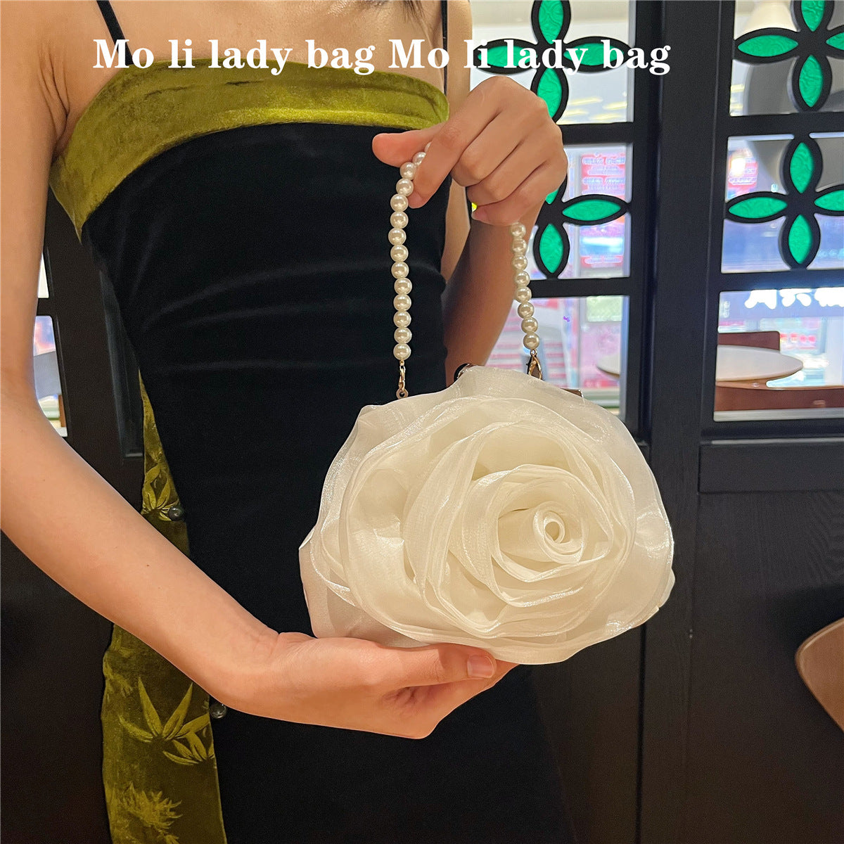 Vintage Pearl Hand Carrying Camellia Bridal Banquet Fairy Cross Body Bags