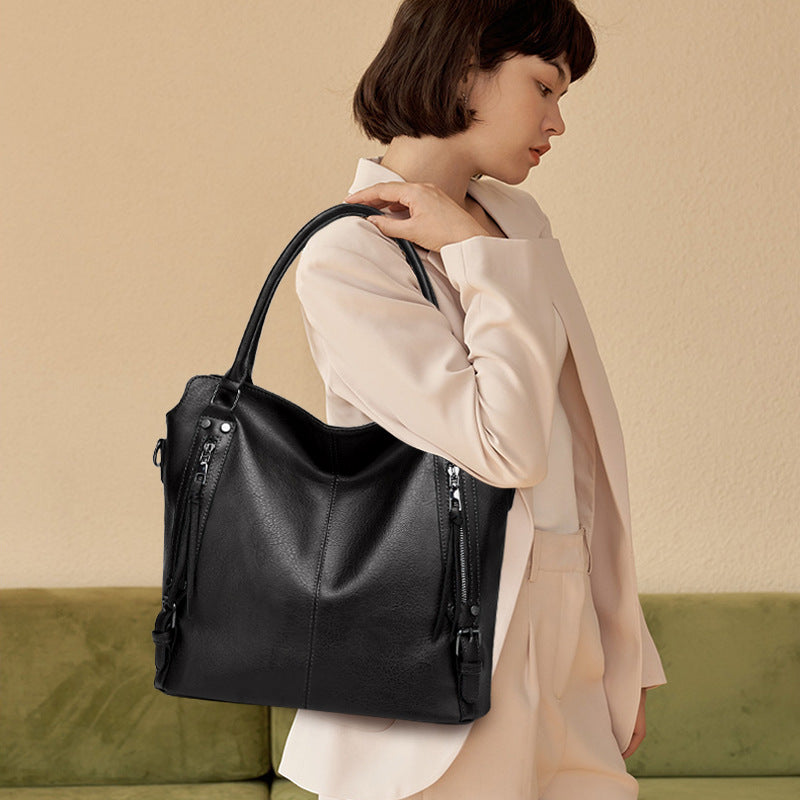 Creative Versatile Women's Fashion Letter Vintage Women's Shoulder Bag