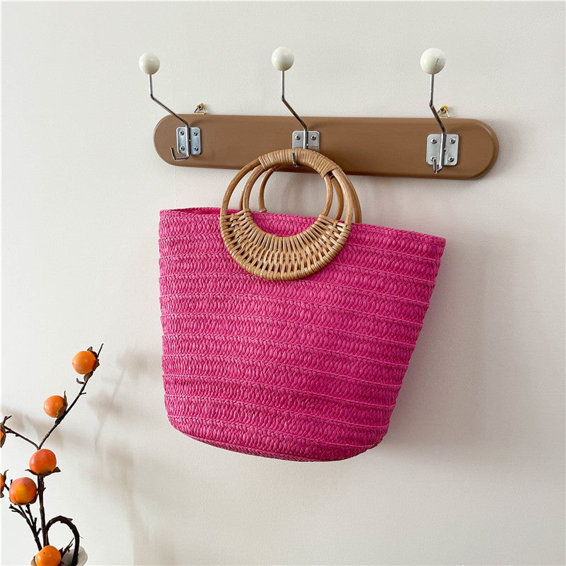 Women's Hand-woven Seaside Style Straw Large Capacity Round Portable Beach Tote Bag