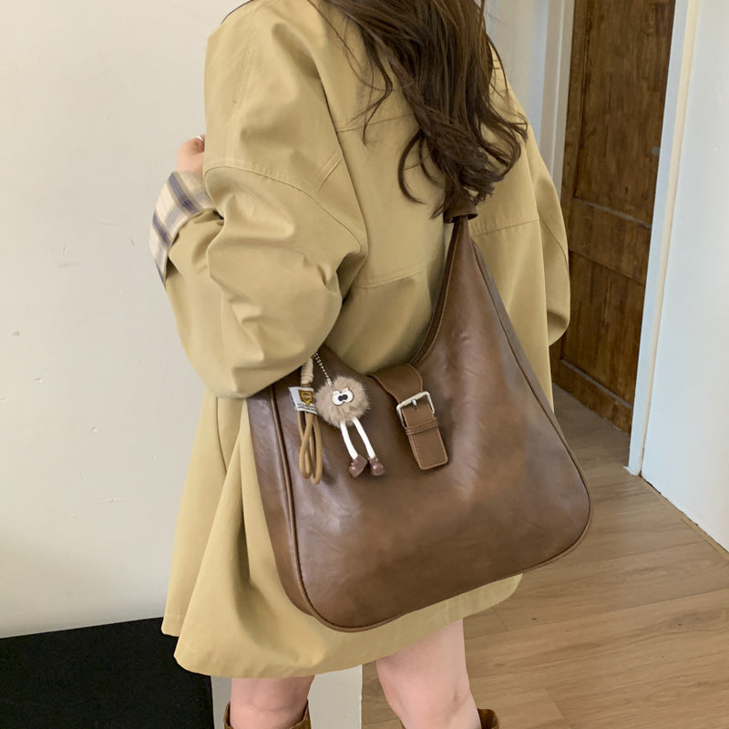 Women's High-grade Retro Commuter Large Capacity Shoulder Bags