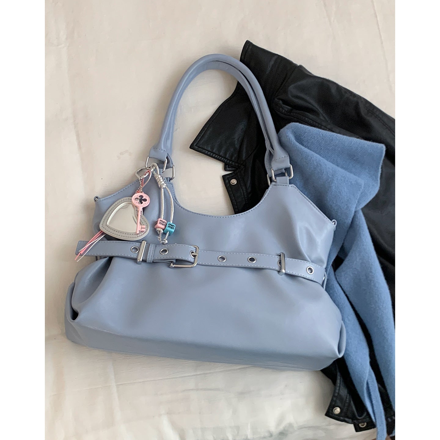 Women's Korean Style Large Capacity Commuter Simple Tote Bag
