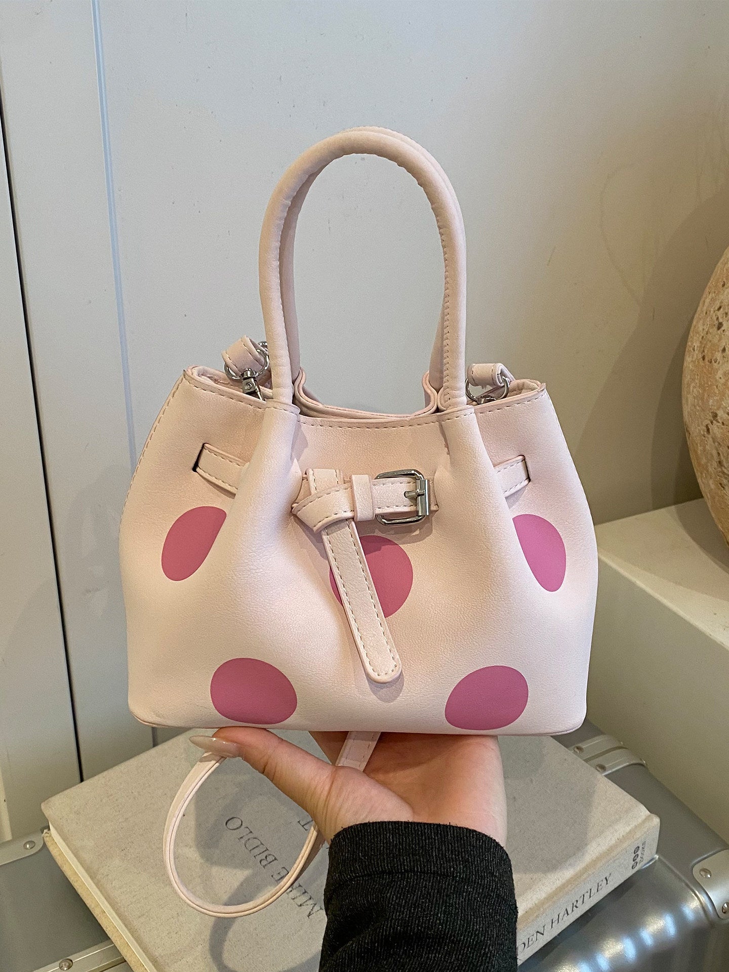 Women's Spring Fashion Best-selling Large Capacity Commuter Tote Bag