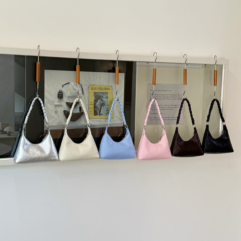 Women's Style Textured Oil Leather Retro Solid Color Fashion Underarm Bag