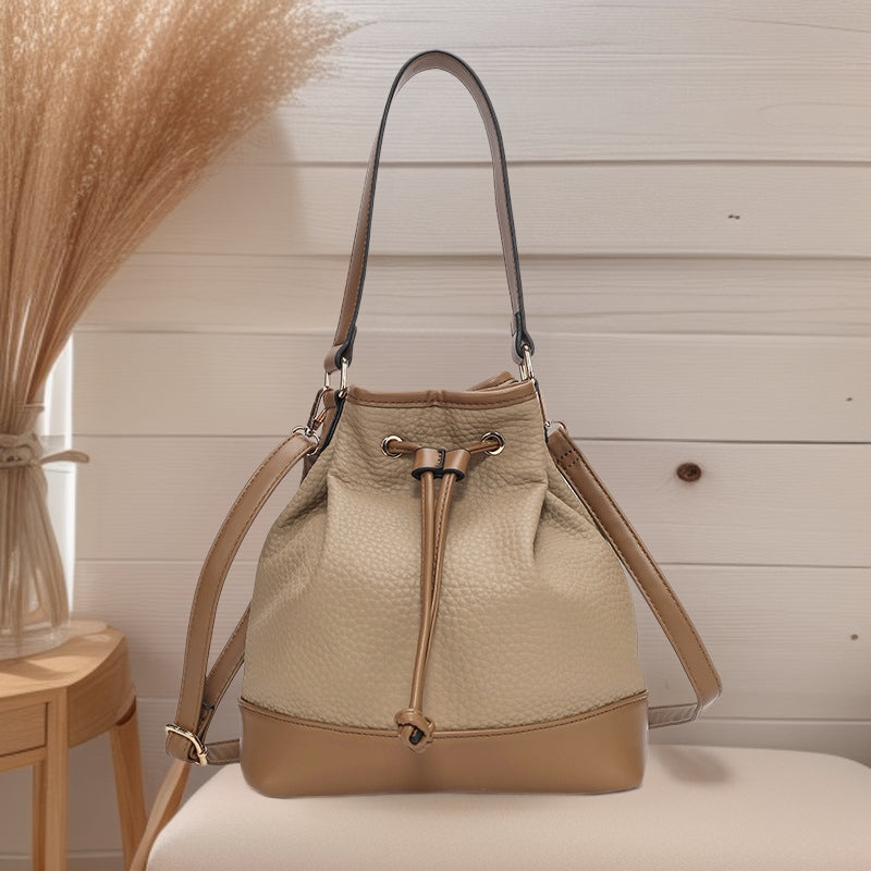 Women's Leather Lychee Pattern Drawstring Hanging Match Commuter Light Luxury Women's Messenger Bag