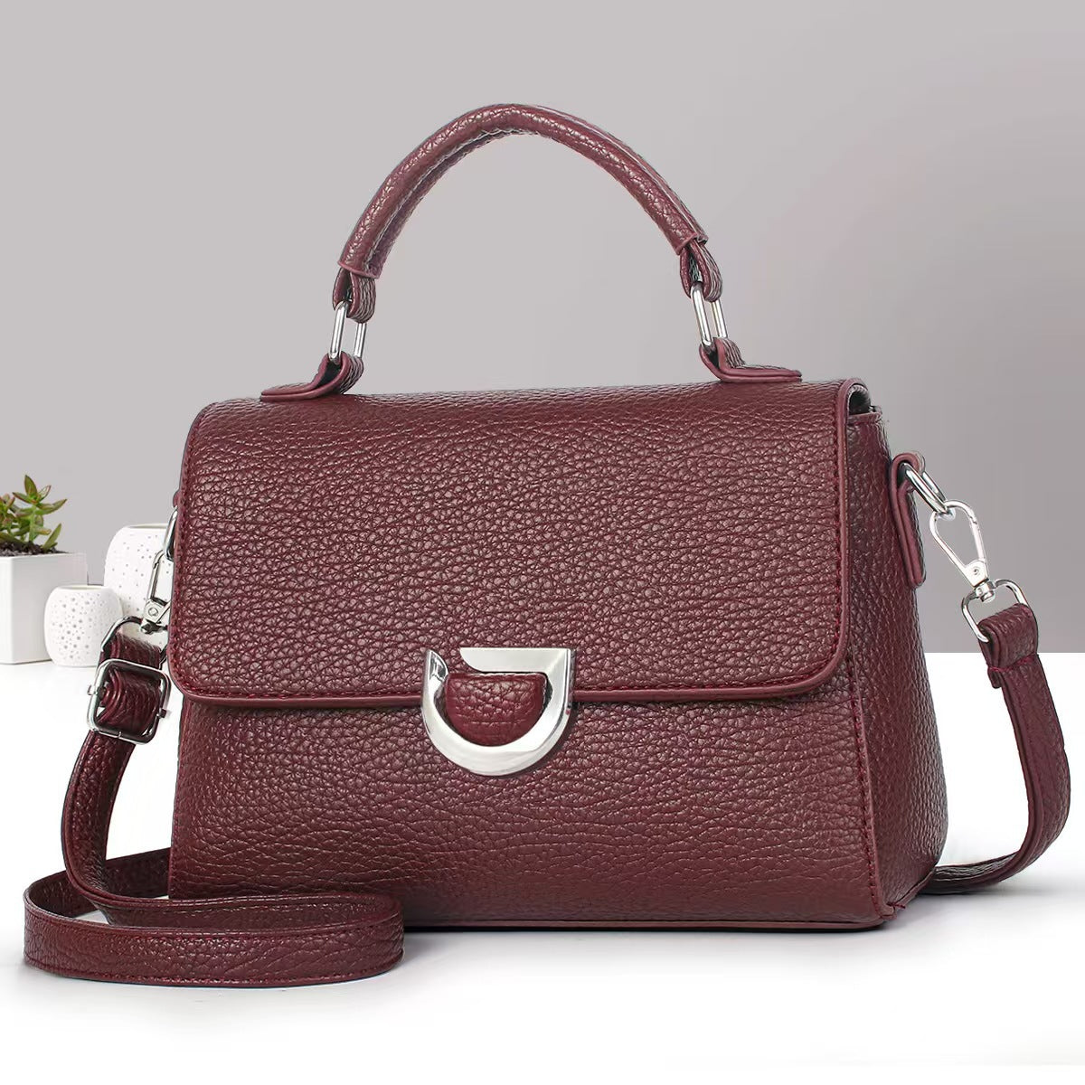 Women's Fashionable Commuter Simple Western Style Women's Shoulder Bag