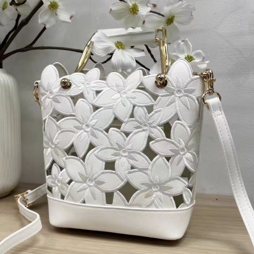 Women's French Style Woven Summer Lace Portable Women's Messenger Bag
