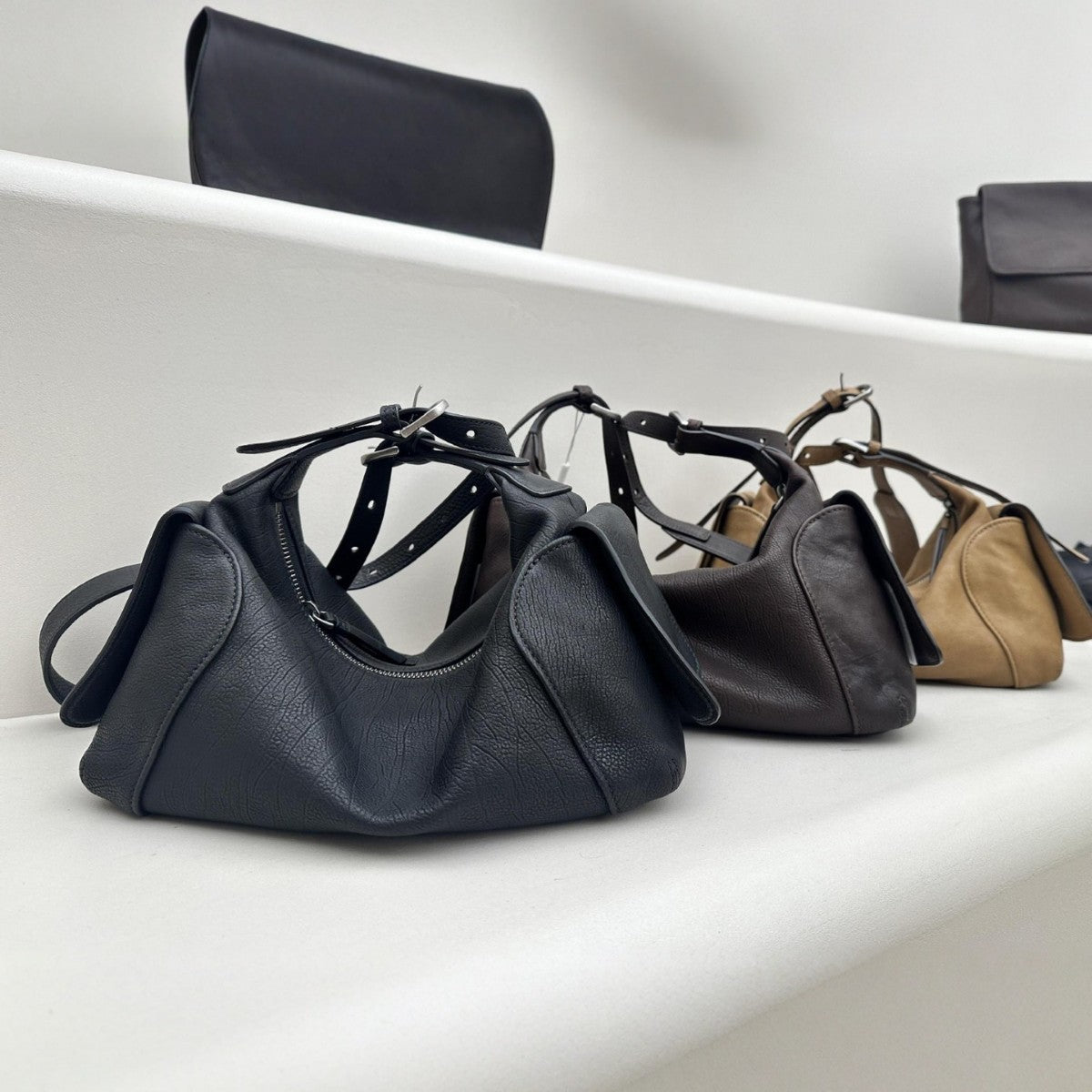 Women's Vegetable Tanning Leather Simple Niche Design Genuine Dumpling Women's Shoulder Bag
