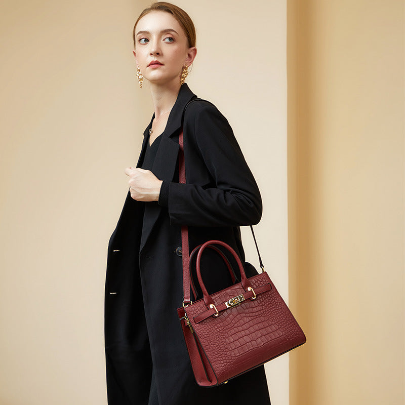 Women's Summer Fashion Large Capacity Genuine Leather Women's Handbag