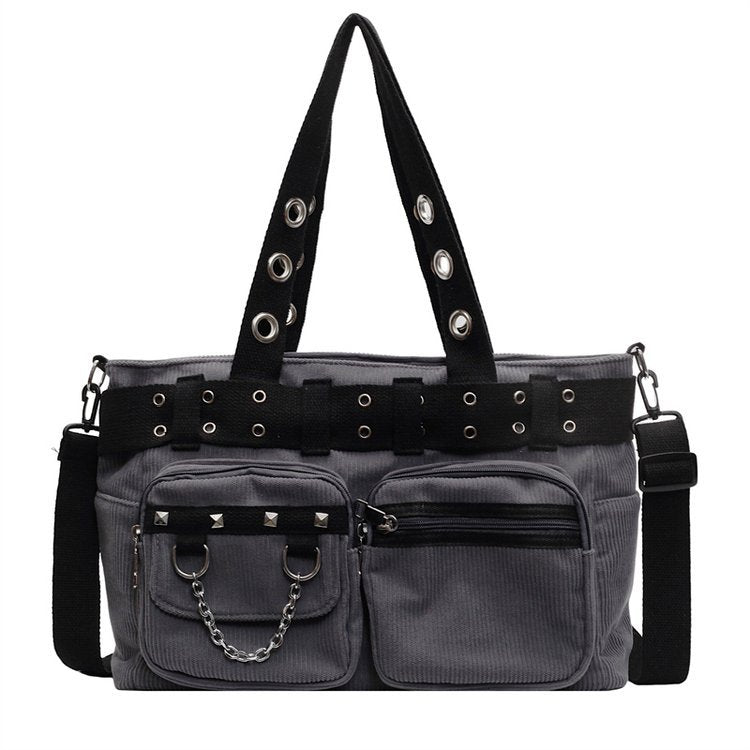 Women's Large Capacity Rivet Gothic Hot Style Rock Portable Women's Messenger Bag