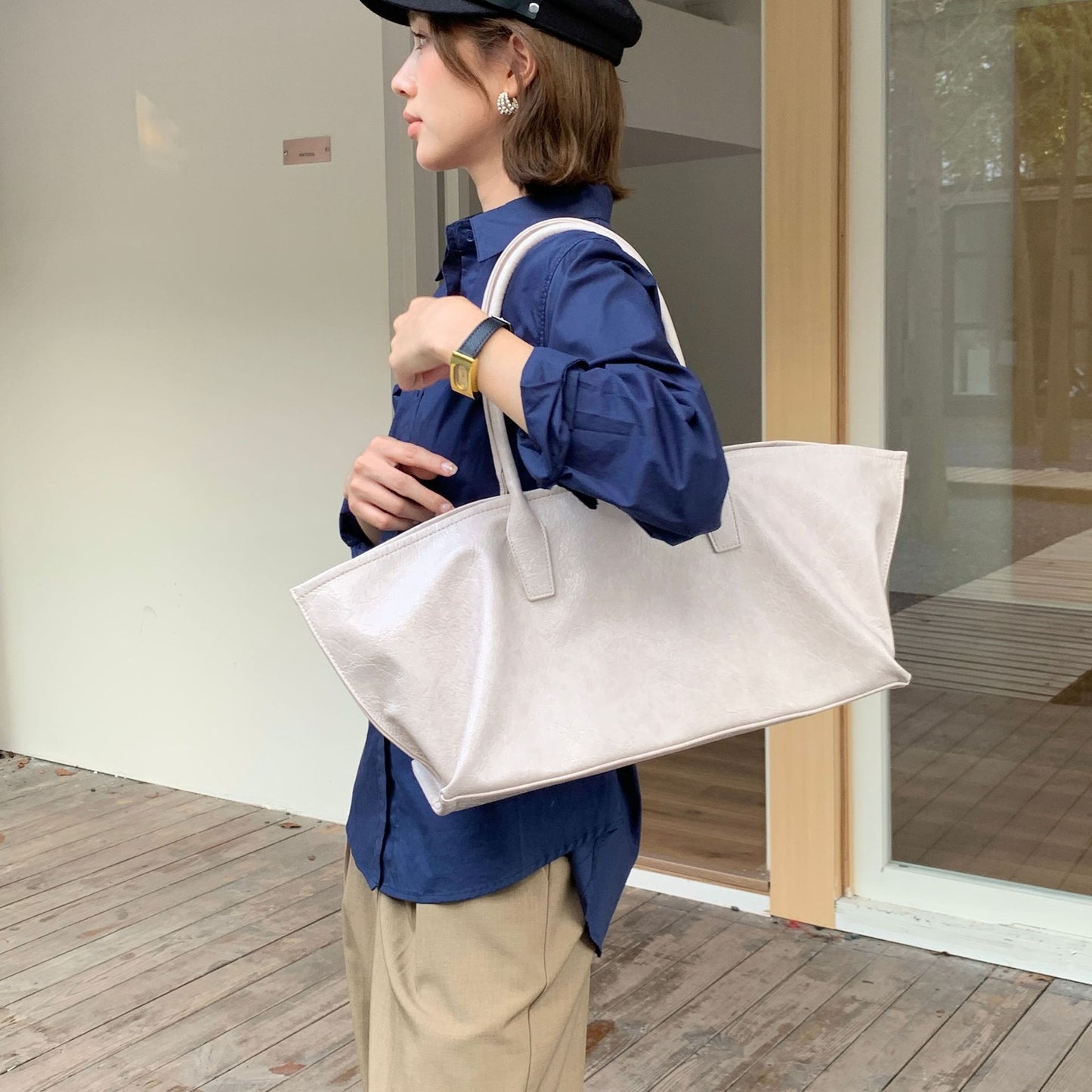 Women's Korean Style Soft Leather Large Capacity Shoulder Bags