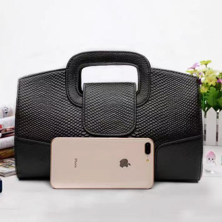 Casual Trendy Large Capacity Fashionable Clutch Women's Messenger Bag