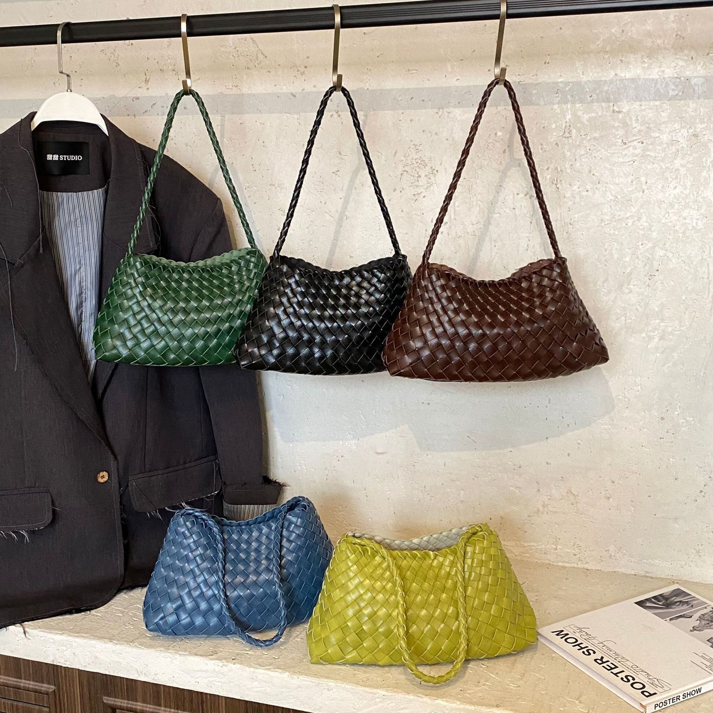 Minority Commuter Hand-woven French Vacation Vegetable Women's Shoulder Bag